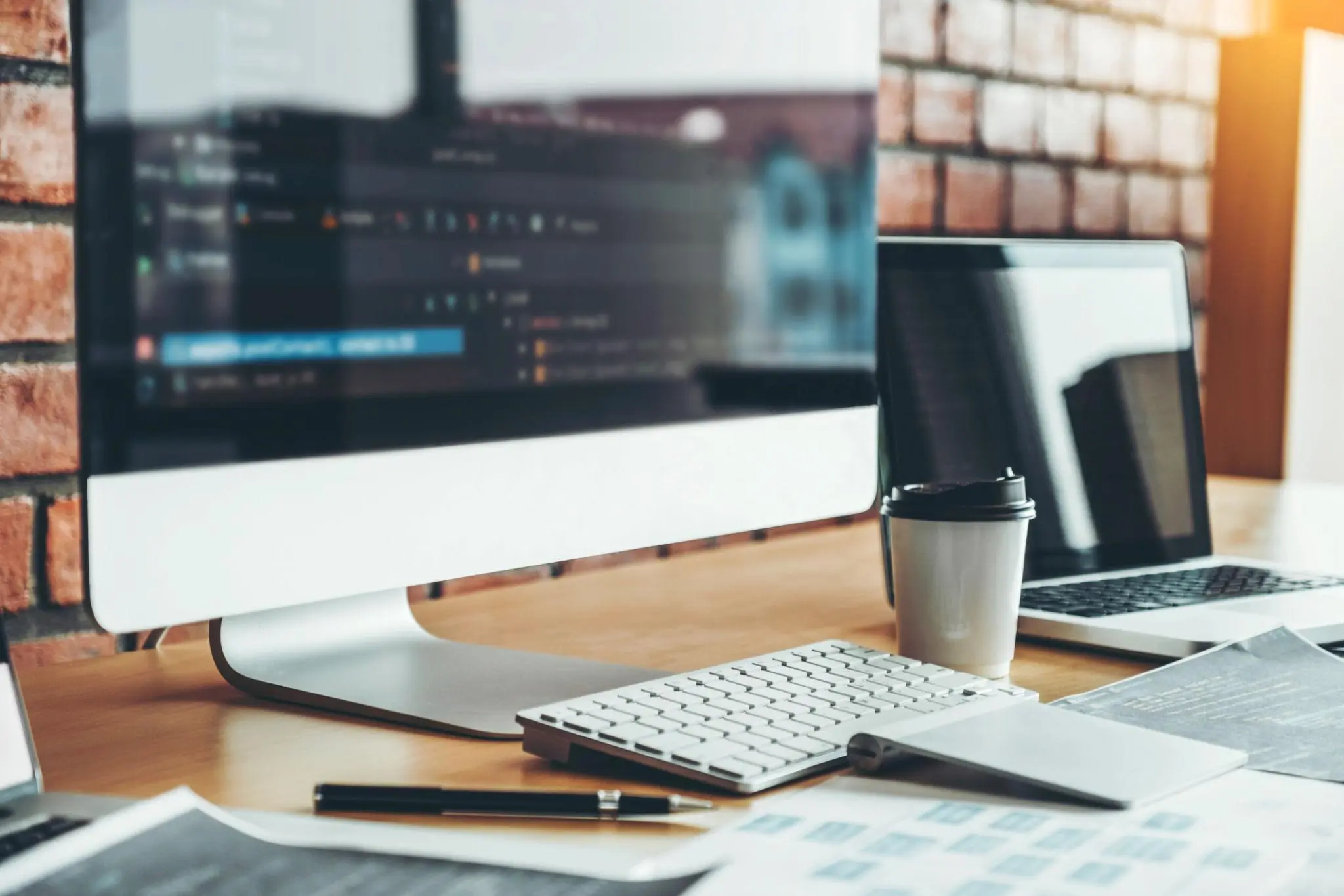 Tại Sao Nên Học JavaScript Nếu Muốn Theo Ngành Lập Trình Web?
